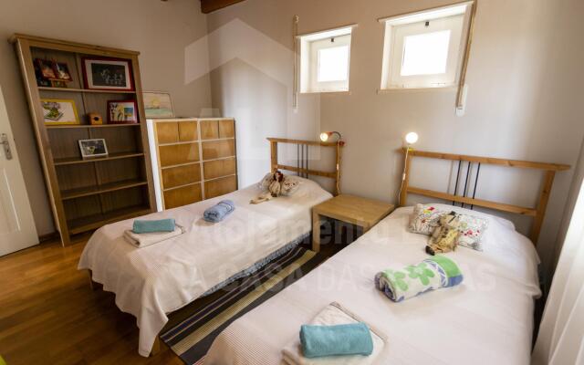 Villa Safarujo by Acasadascasas