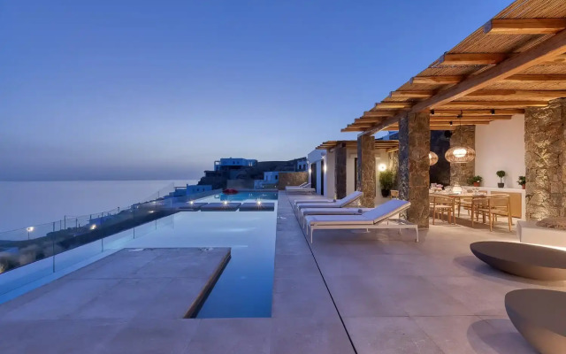 Horizon Majesty Villas