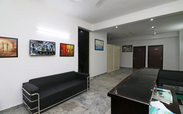 OYO 10045 Hotel Pearl Residency