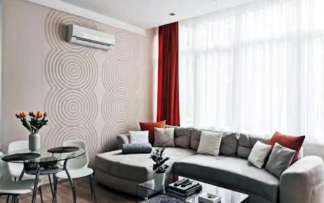 Shopping Street Apartment Budapest