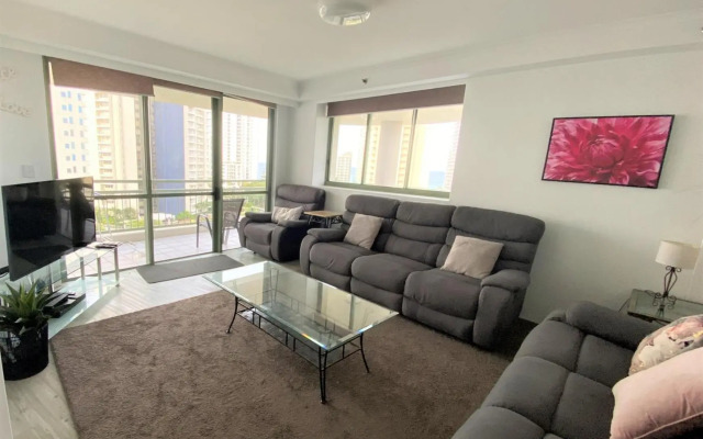 The Meriton on Main Beach