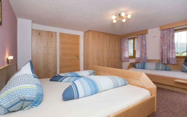 Splendid Apartment in Aschau im Zillertal With Garden