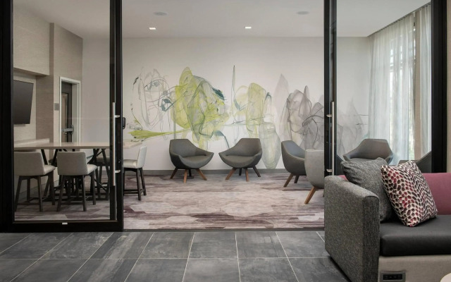 Courtyard by Marriott Portland East