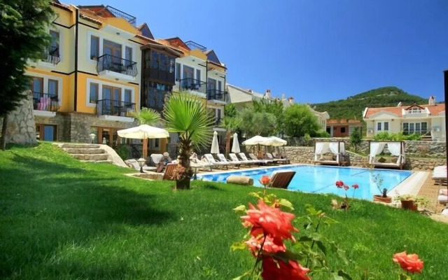 The Olive Tree Studios - Adults Only