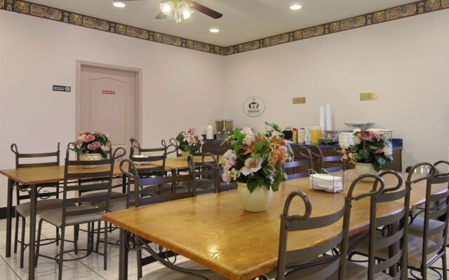 Texas Inn and Suites RGV