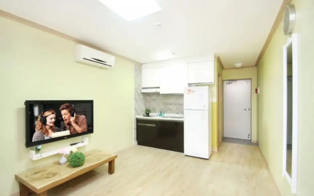 Boryeong Chorok Pension