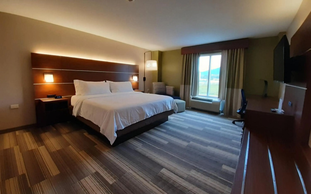 Holiday Inn Express Hotel & Suites Trincity Trinidad Airport by IHG