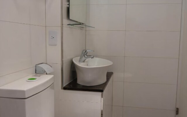 Golden Station Hot Spring