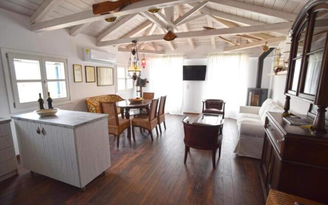 Zoe apartment
