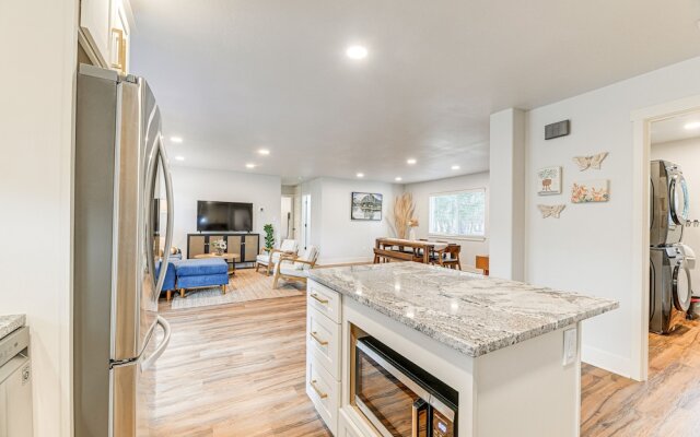 Delightful Grants Pass Home With Hot Tub!