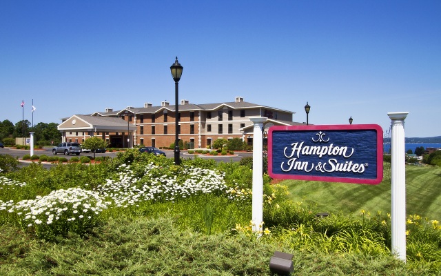 Hampton Inn & Suites by Hilton Petoskey