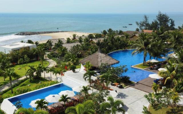 The Cliff Resort & Residences