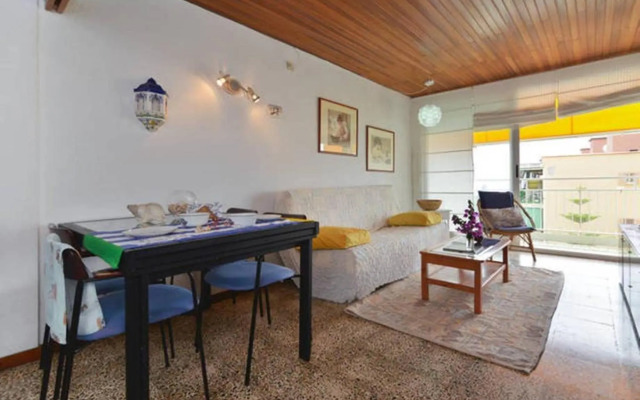 Oasis Close Barcelona Pool Tennis Beach