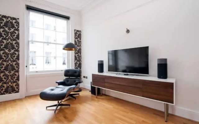 Queens Circus Serviced Apartment