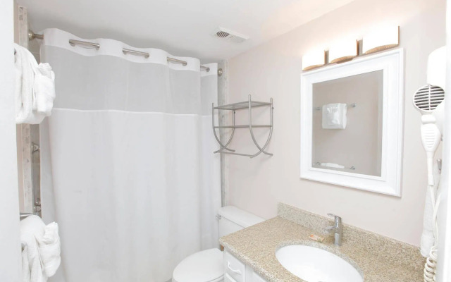 Emerald Towers by Panhandle Getaways