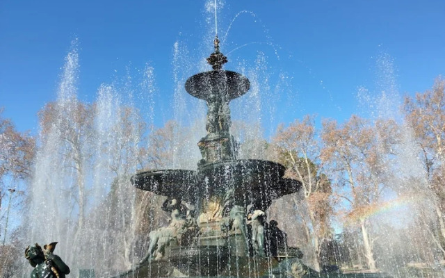 Plaza Independencia Mendoza Sol y Nieve