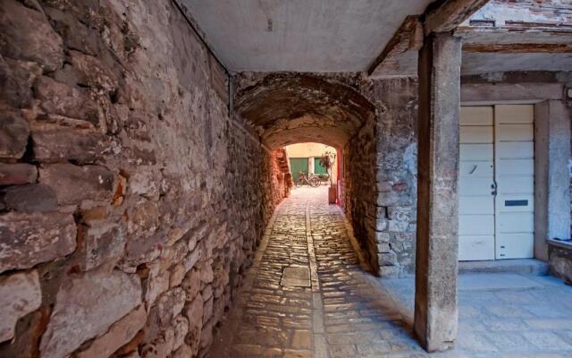 Guest house SOTTO I VOLTI by Porta Antica