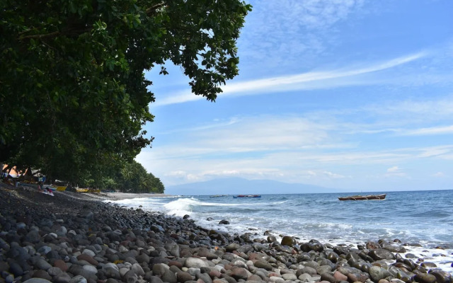 Seaside Travelers Inn by Camiguin Island Home