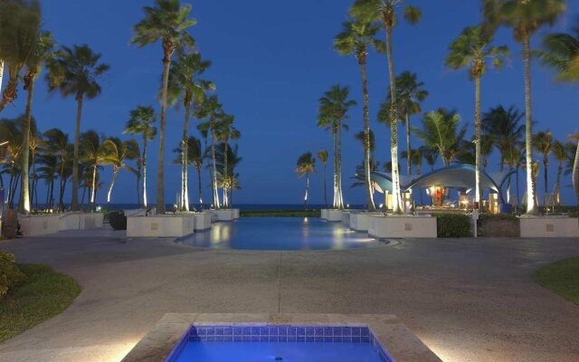 Condado Lagoon Villas at Paseo Caribe
