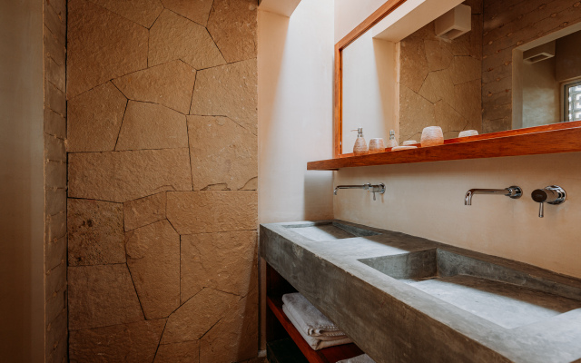 Waye Valladolid Centro – Sustainable, Authentic Experiences & Pet Friendly Boutique Hotel