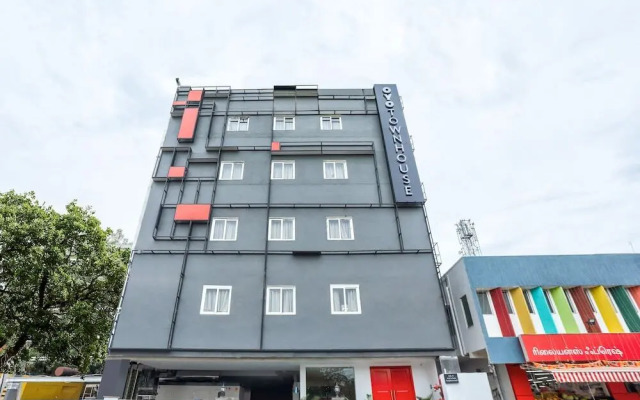 OYO Townhouse 156 Maraimalai Nagar
