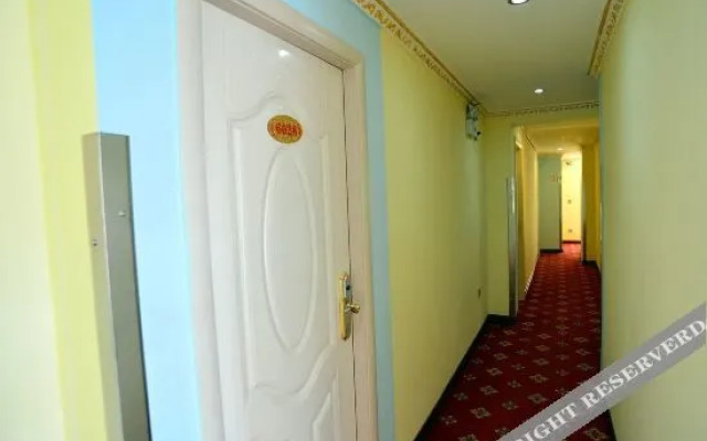 Yijia Express Hotel