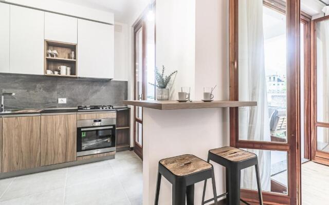 Stunning view lakeside apartment - Larihome A11