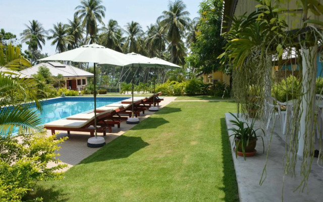 Apple Bungalows