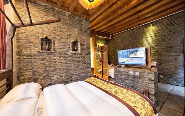 Lijiang Yunman Inn