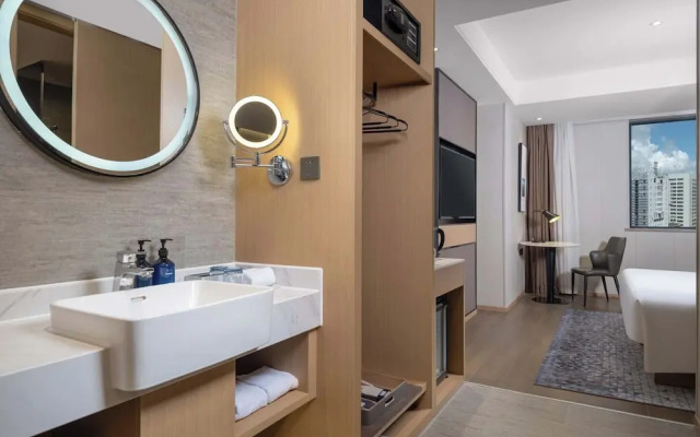 Holiday Inn Express Zhuhai Grand Theater by IHG