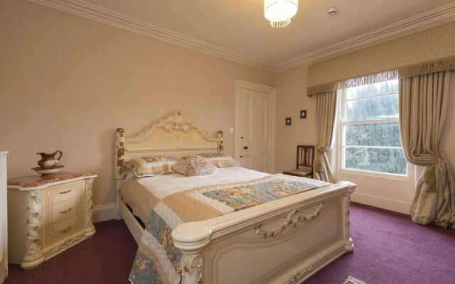 Banoge House