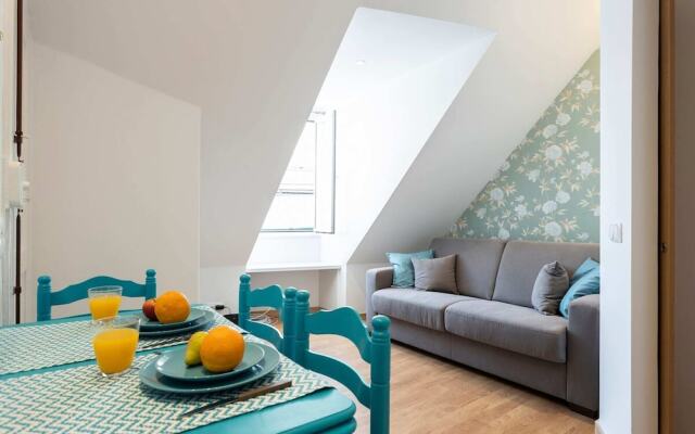 Bright 1 Bedroom Apartment in the Heart of Sunny Lisbon