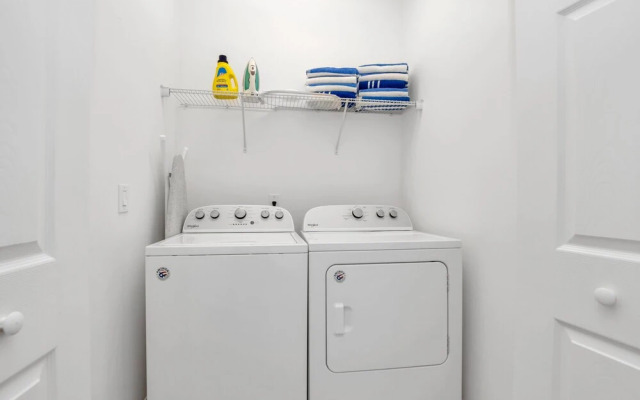 Broadoak Drive villa Solterra 4