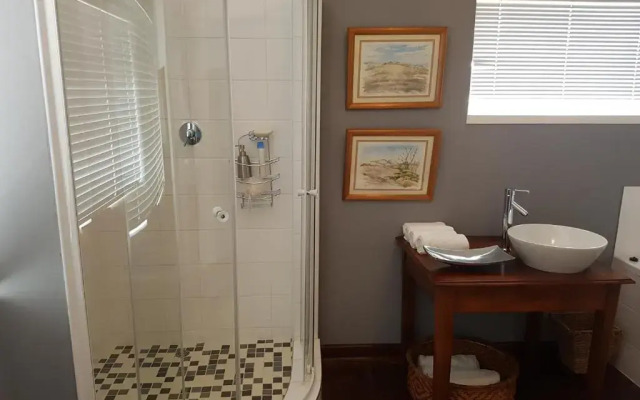 Burnham Road Suite