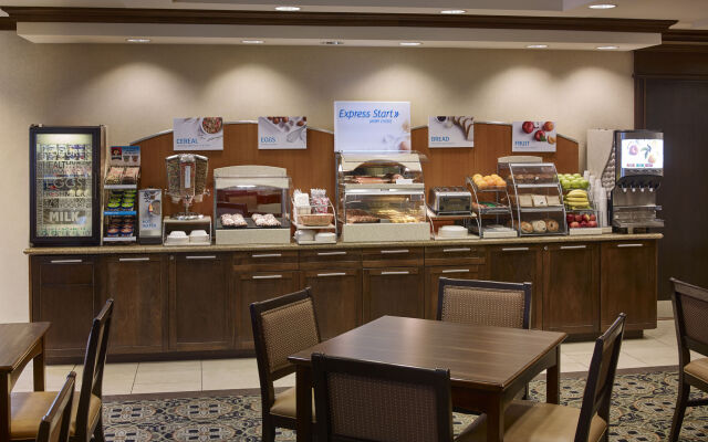 Holiday Inn Express & Suites Huntsville by IHG