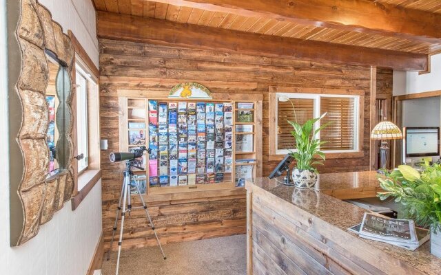 Elk Refuge Inn