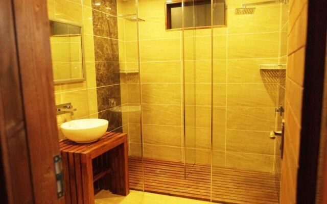 River Garden Tent Hotel- Yangshuo