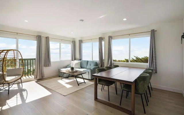 Oceanview Sunset View 3BR Luxe Home Yard