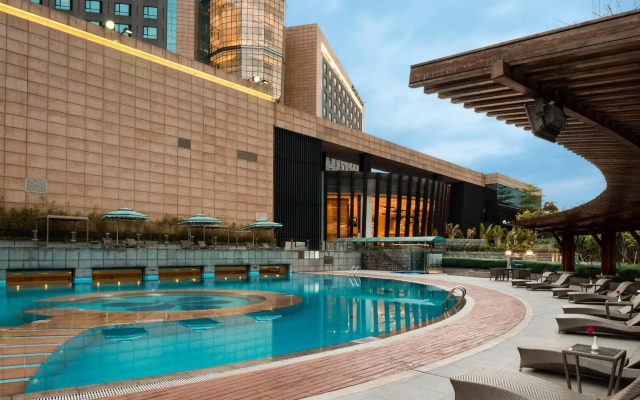 Swissôtel Guangzhou Hotel