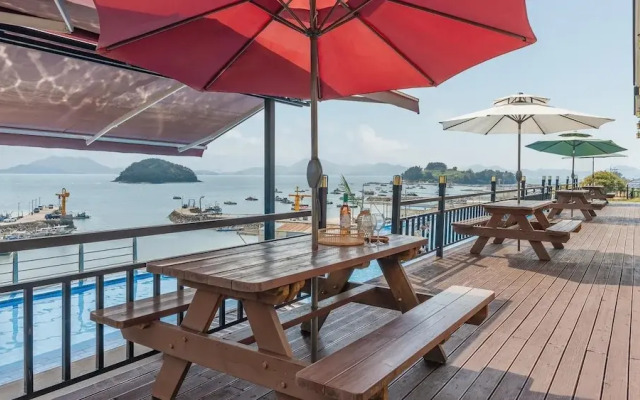 Yeosu Arum Oceanview Whole House Pension