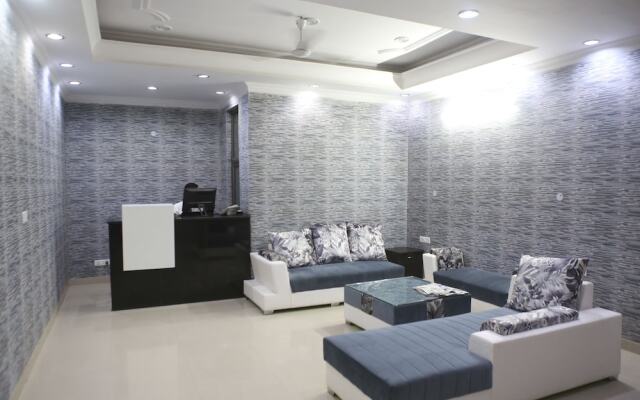 Mint City Center Suites