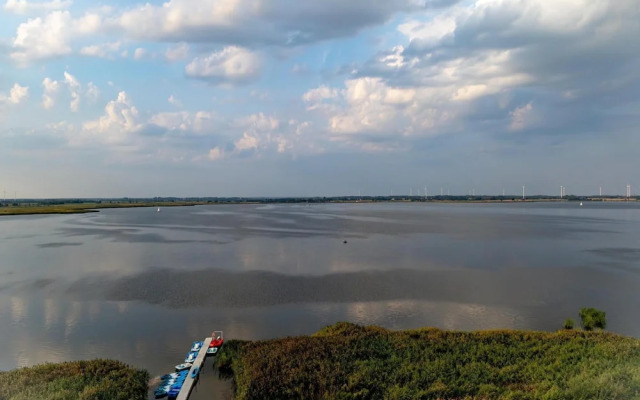 Apartment in Rogowo Near Beach and Lake