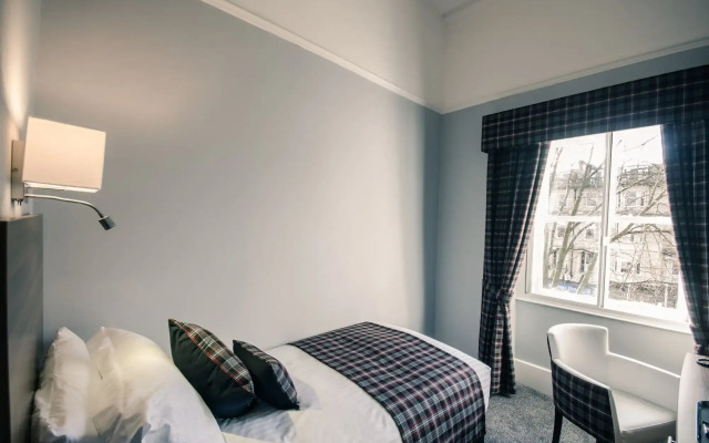 Royal West End Hotel