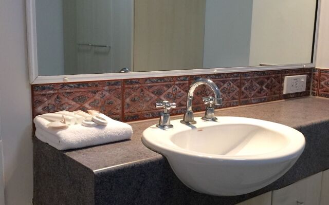 Inn Cairns Boutique Apartments