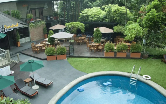 Tawana Bangkok Hotel