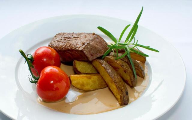 Olderfjord Turistsenter