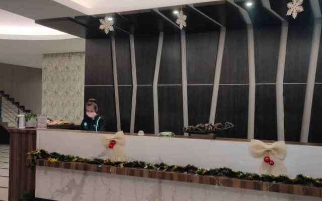 Emerald Hotel