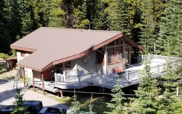 Whitetail Suite 2 Bedroom Condo