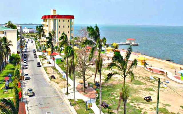 Best Caribbean Belize Pickwick Hotel