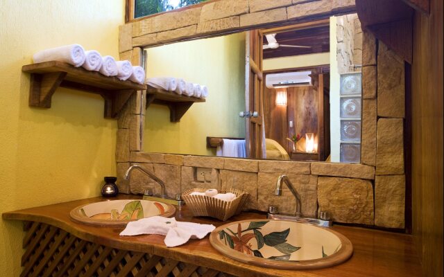 Hotel Tropico Latino